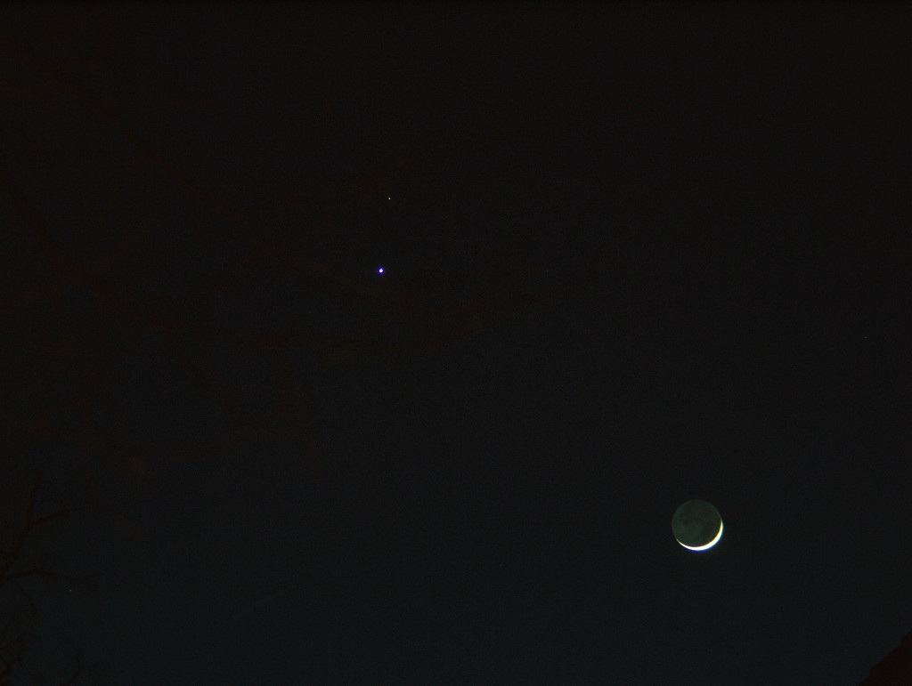 Venus, Mars (oberhalb) und Mond